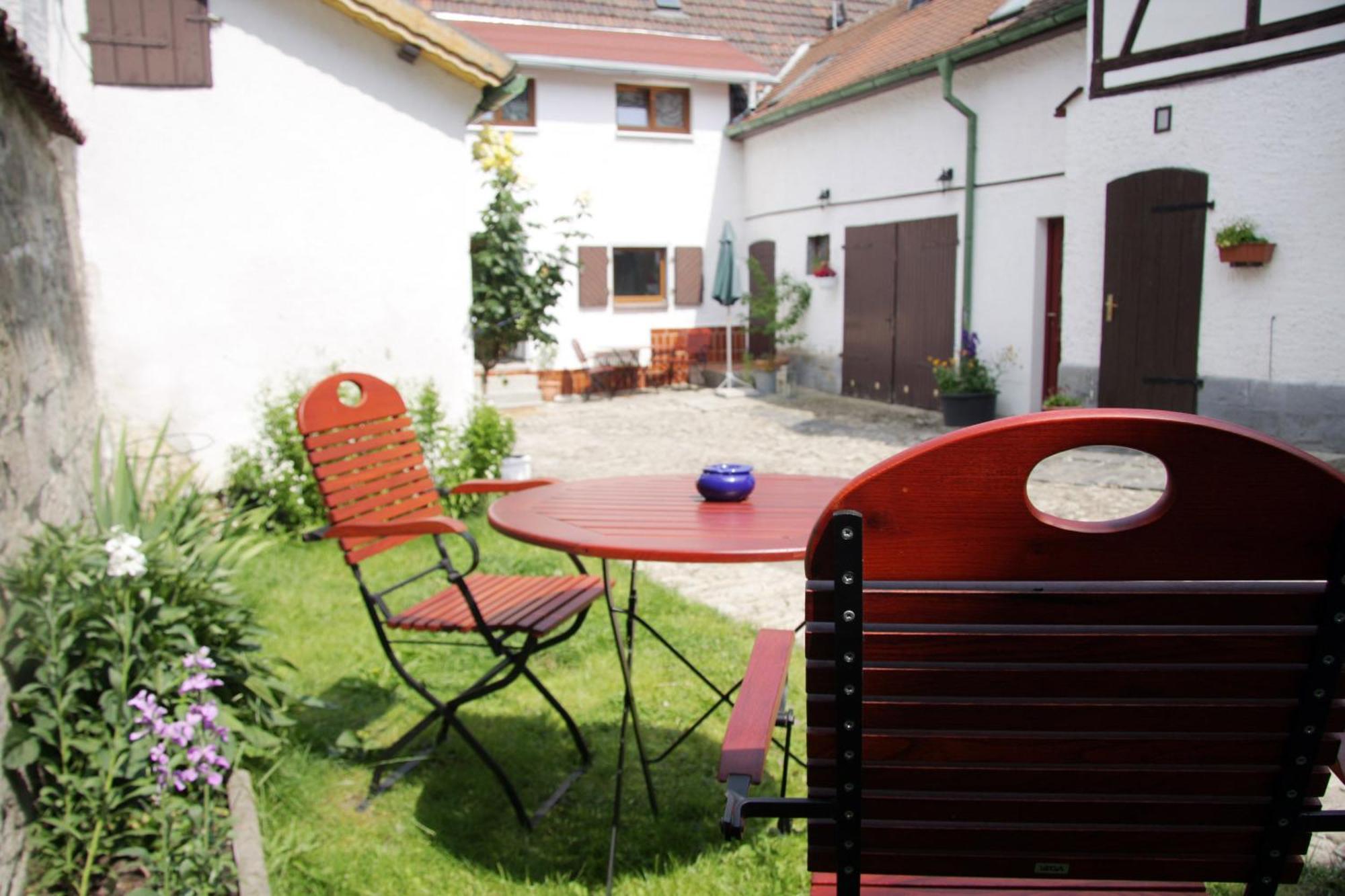 3 Seiten Ferienwohnung Jéna Kültér fotó