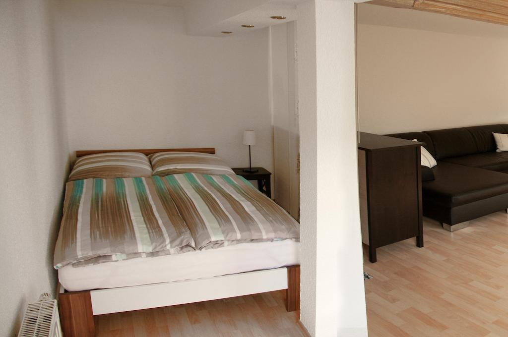 3 Seiten Ferienwohnung Jéna Szoba fotó